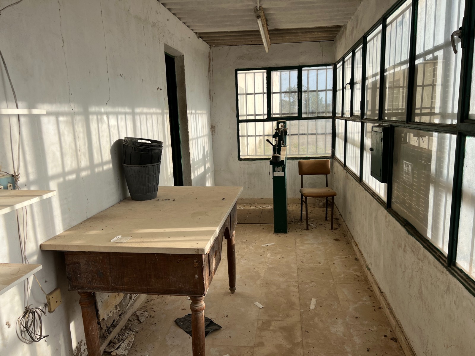 Commercial in Hondón de los Frailes (Ref: AM-BODEGA)