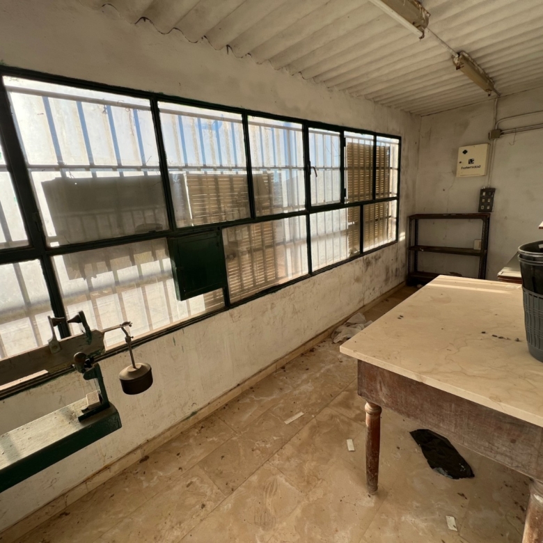 Commercial in Hondón de los Frailes (Ref: AM-BODEGA)