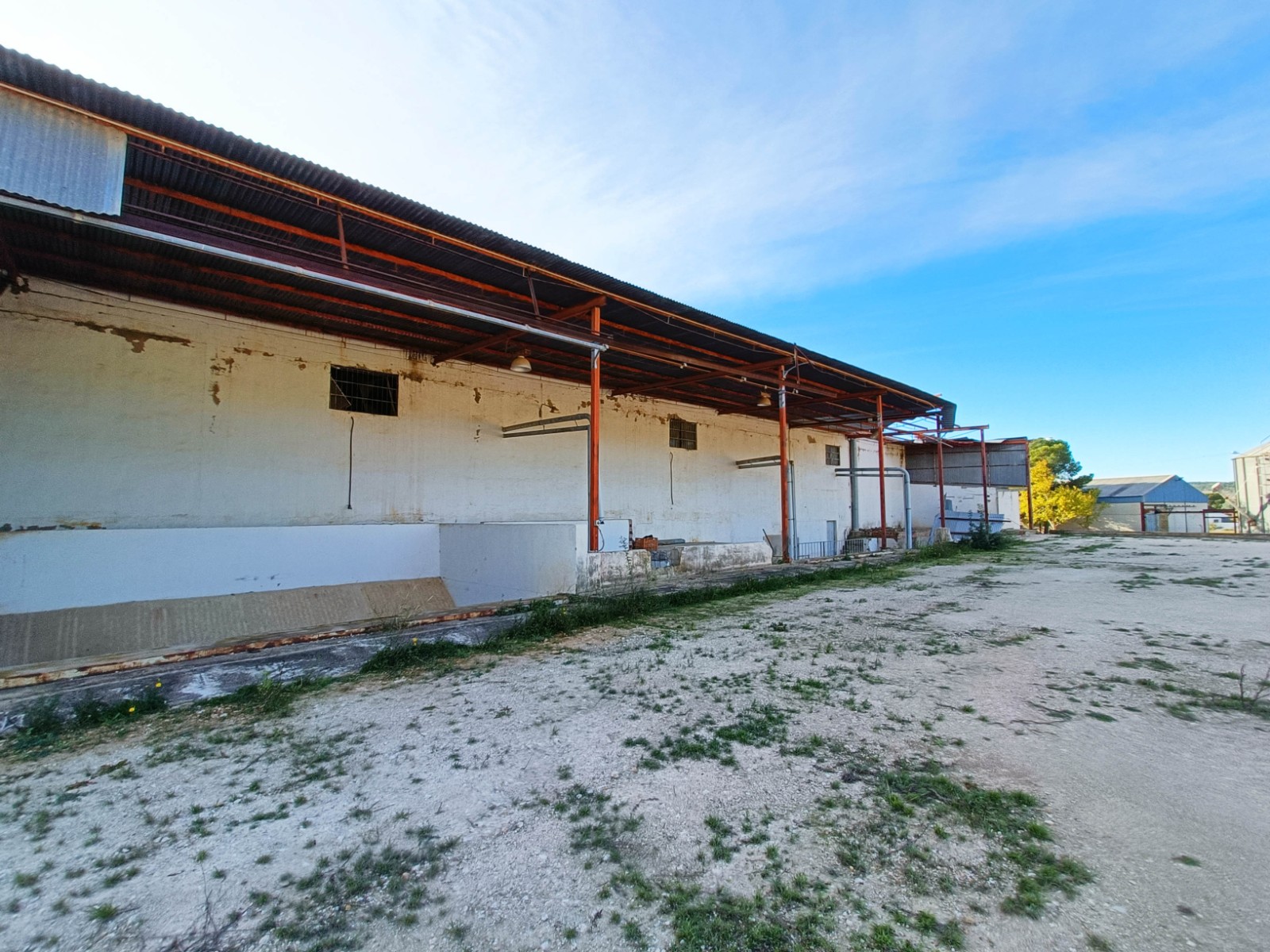 Commercial in Hondón de los Frailes (Ref: AM-BODEGA)