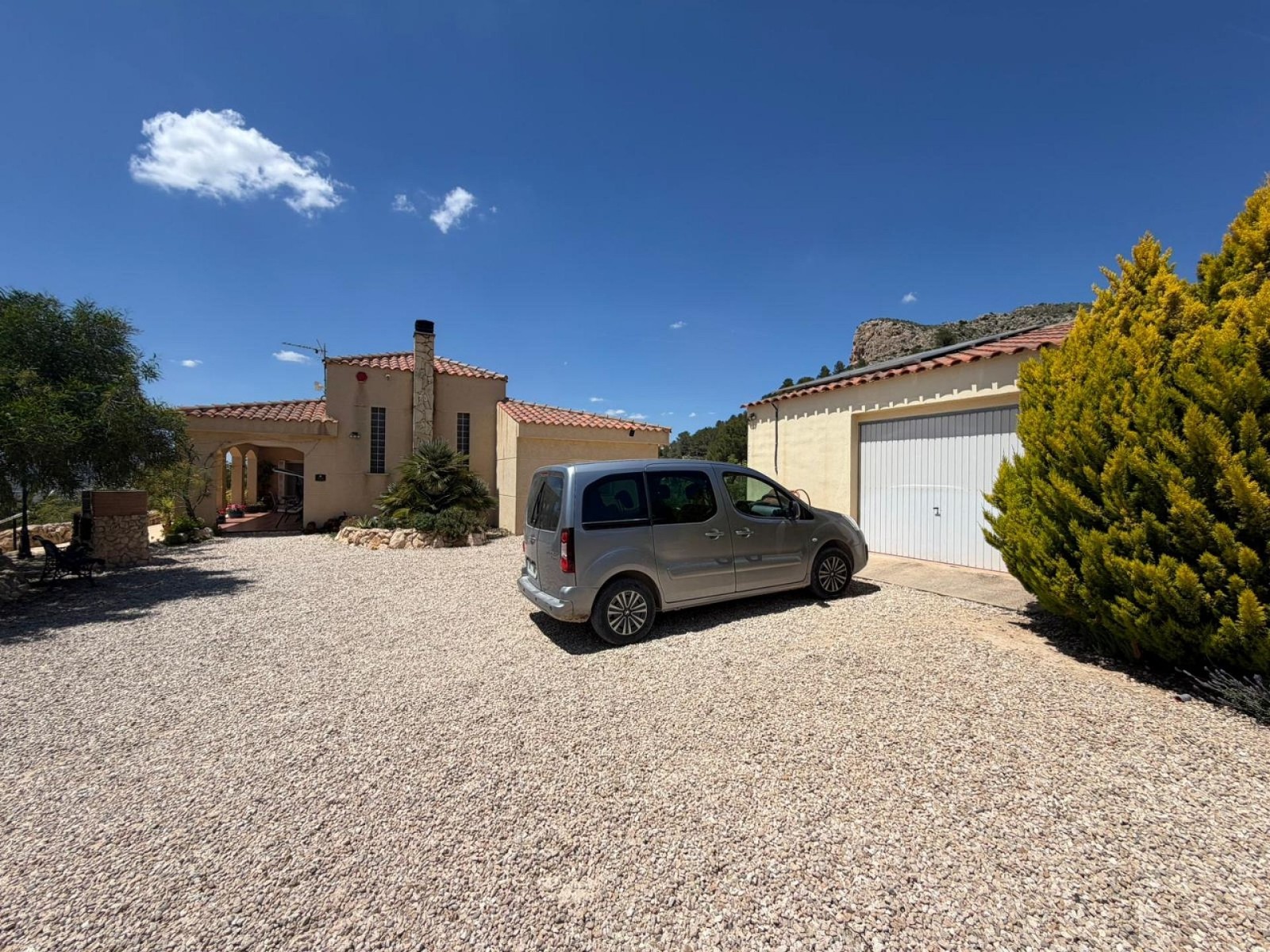 Villa in Sax (Ref: 9031 GM2467)