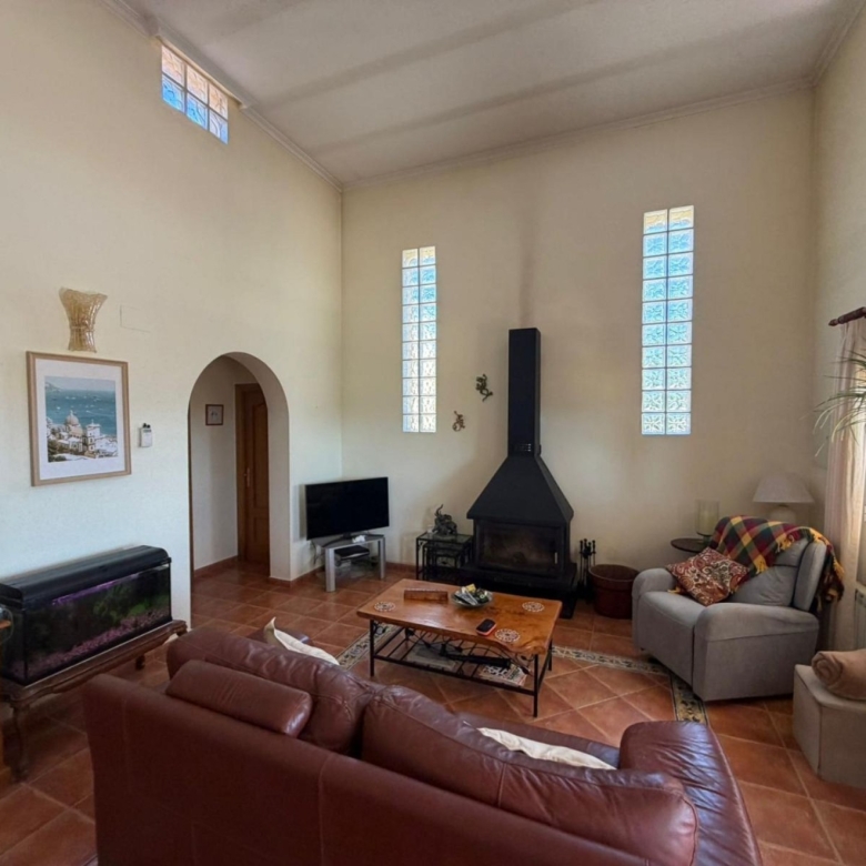 Villa in Sax (Ref: 9031 GM2467)