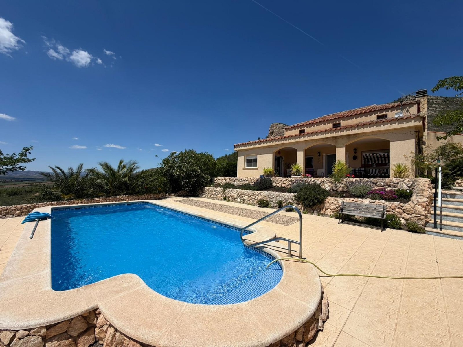 Villa in Sax (Ref: 9031 GM2467)