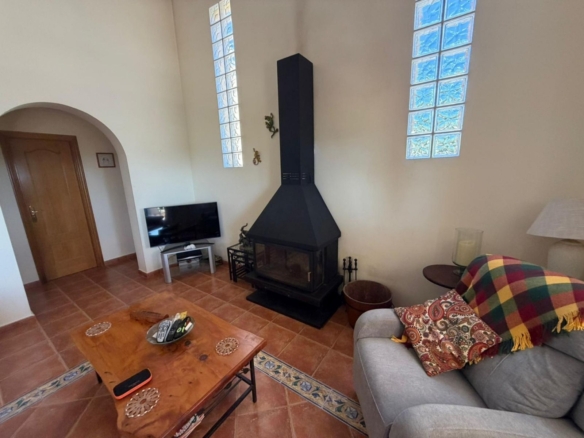 Villa in Sax (Ref: 9031 GM2467)