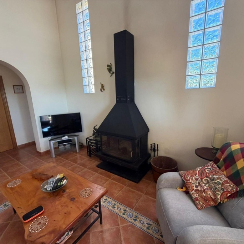Villa in Sax (Ref: 9031 GM2467)