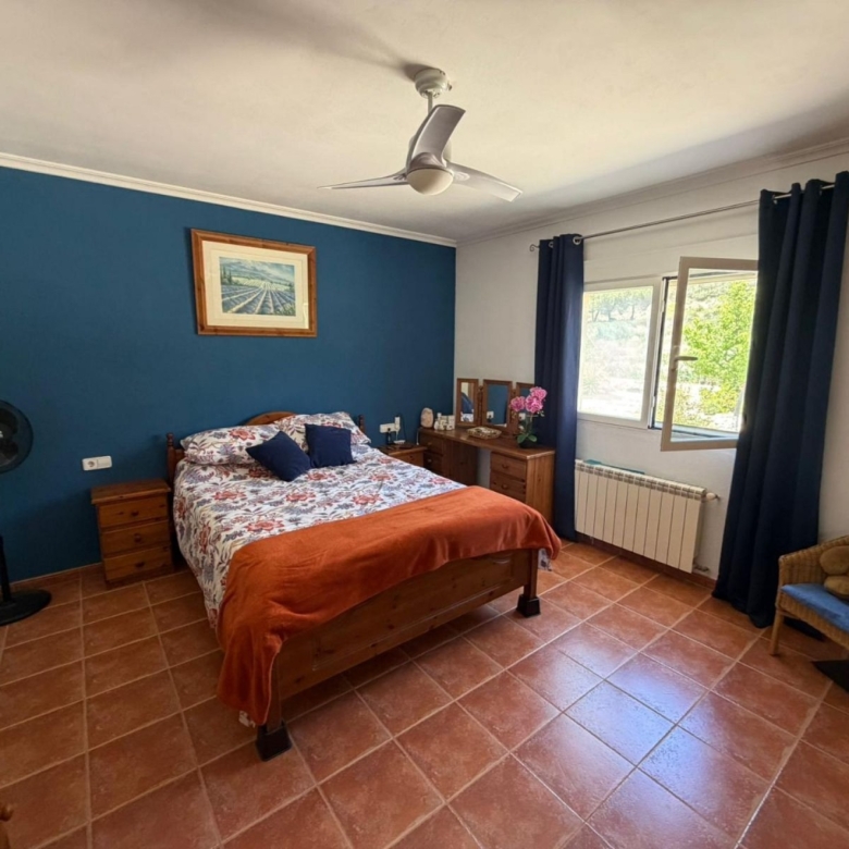 Villa in Sax (Ref: 9031 GM2467)
