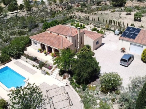 Villa in Sax (Ref: 9031 GM2467)