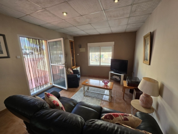 Villa in Sax (Ref: 5039 IVD13830)