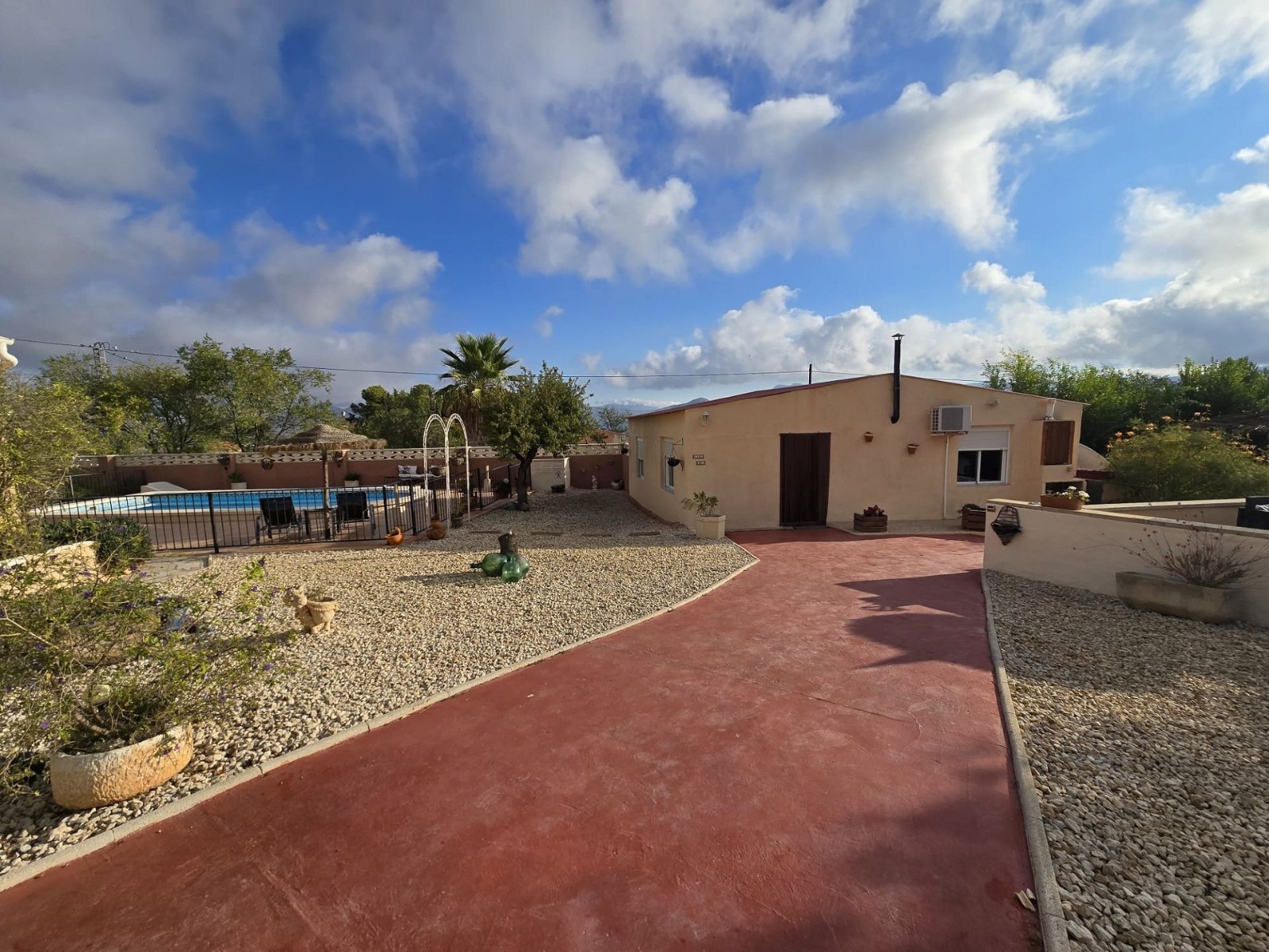 Villa in Sax (Ref: 5039 IVD13830)