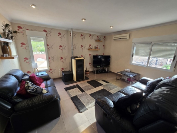 Villa in Sax (Ref: 5039 IVD13830)