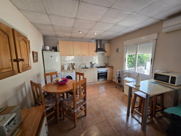 Villa in Sax (Ref: 5039 IVD13830)