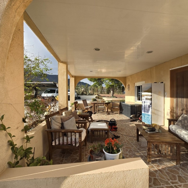 Villa in Sax (Ref: 5039 IVD13830)