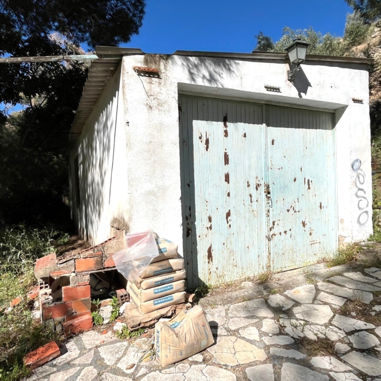 Country House in Petrer (Ref: 18228)