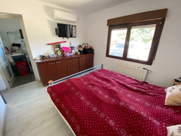 Finca/Rustic Property in Sax (Ref: 18229)