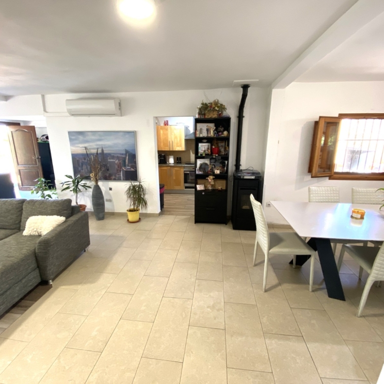 Finca/Rustic Property in Sax (Ref: 18229)