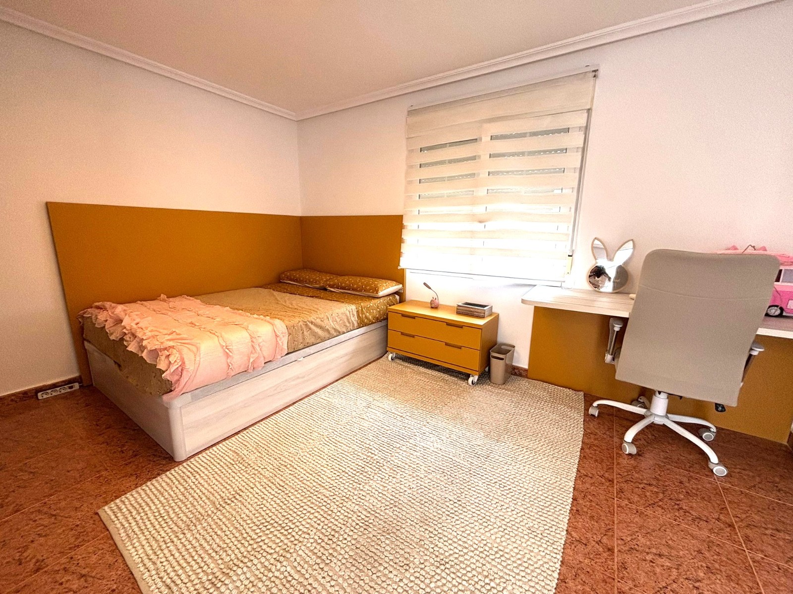 Townhouse in Sax (Ref: 23216)