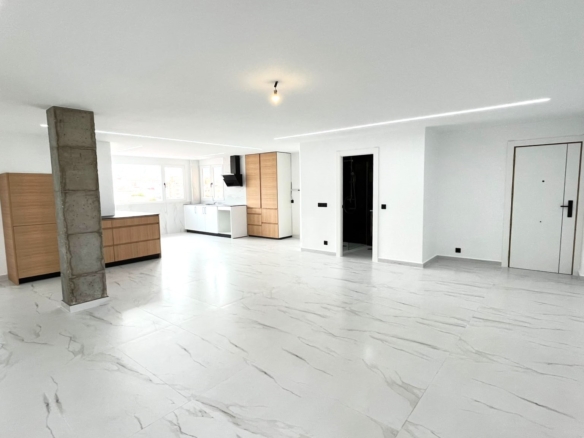 Apartment in Petrer (Ref: 23217)