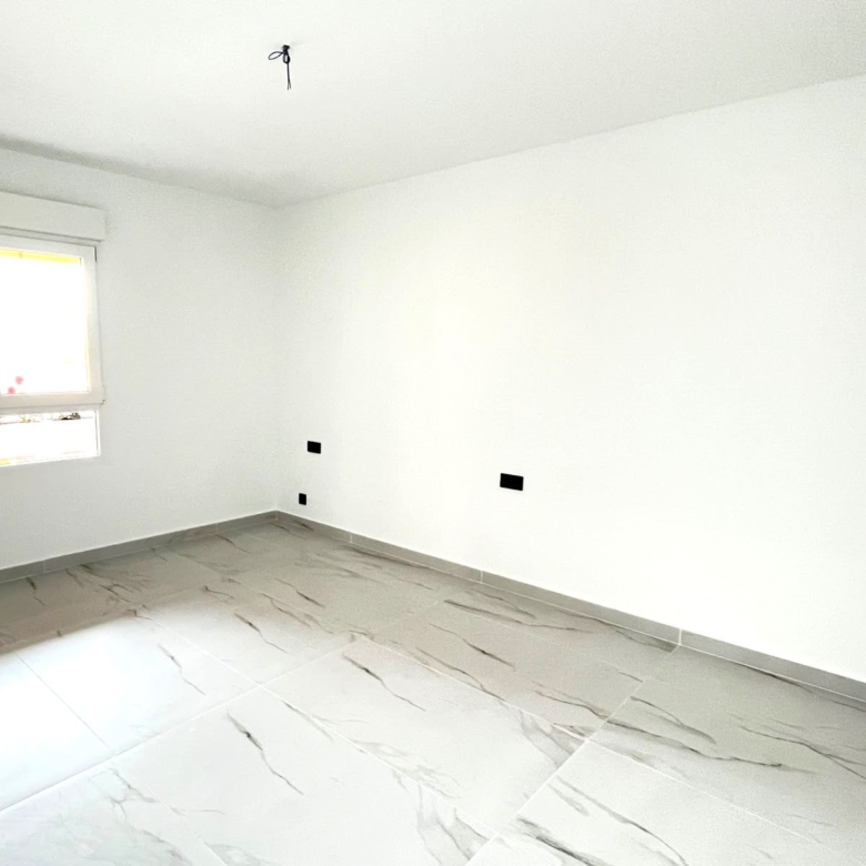 Apartment in Petrer (Ref: 23217)