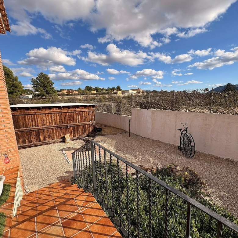 Villa in Castalla (Ref: 9034 JJ7244)