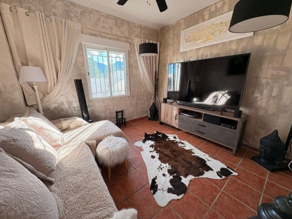 Villa in Castalla (Ref: 9034 JJ7244)
