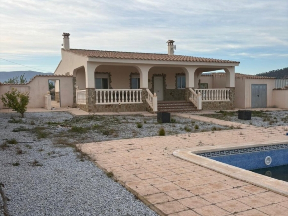 Villa in Monóvar (Ref: 9036 GM7355)