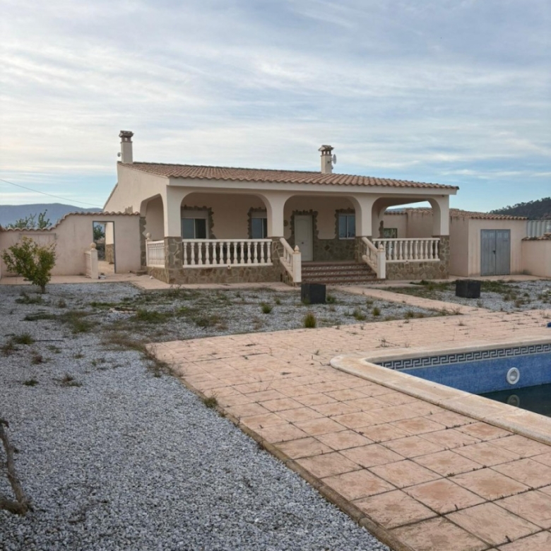 Villa in Monóvar (Ref: 9036 GM7355)