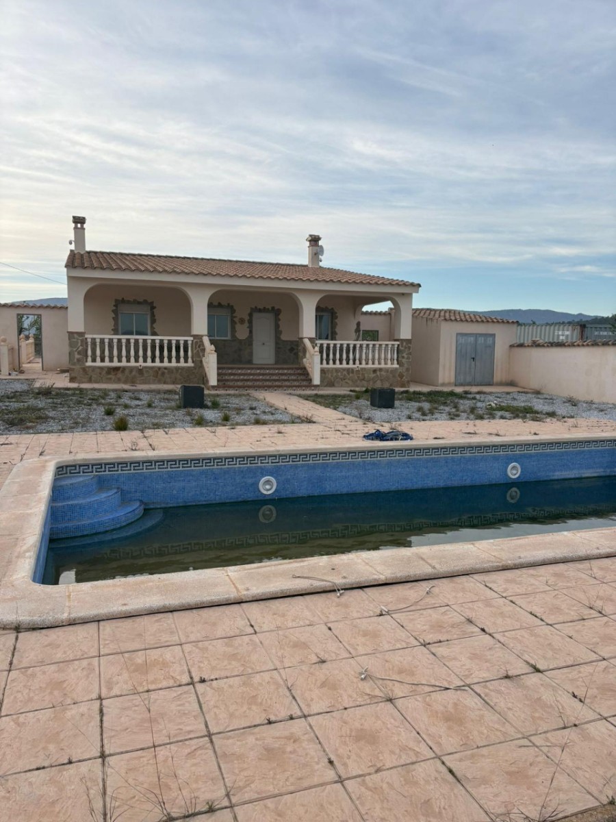 Villa in Monóvar (Ref: 9036 GM7355)
