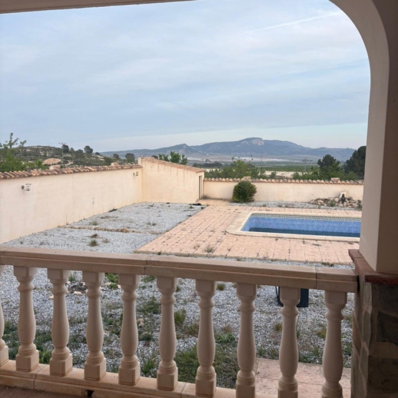 Villa in Monóvar (Ref: 9036 GM7355)