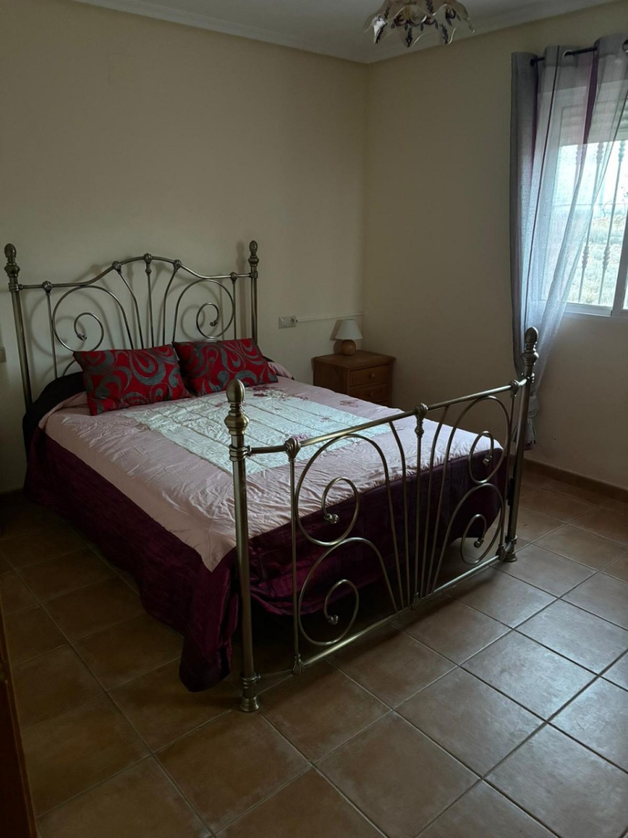Villa in Monóvar (Ref: 9036 GM7355)