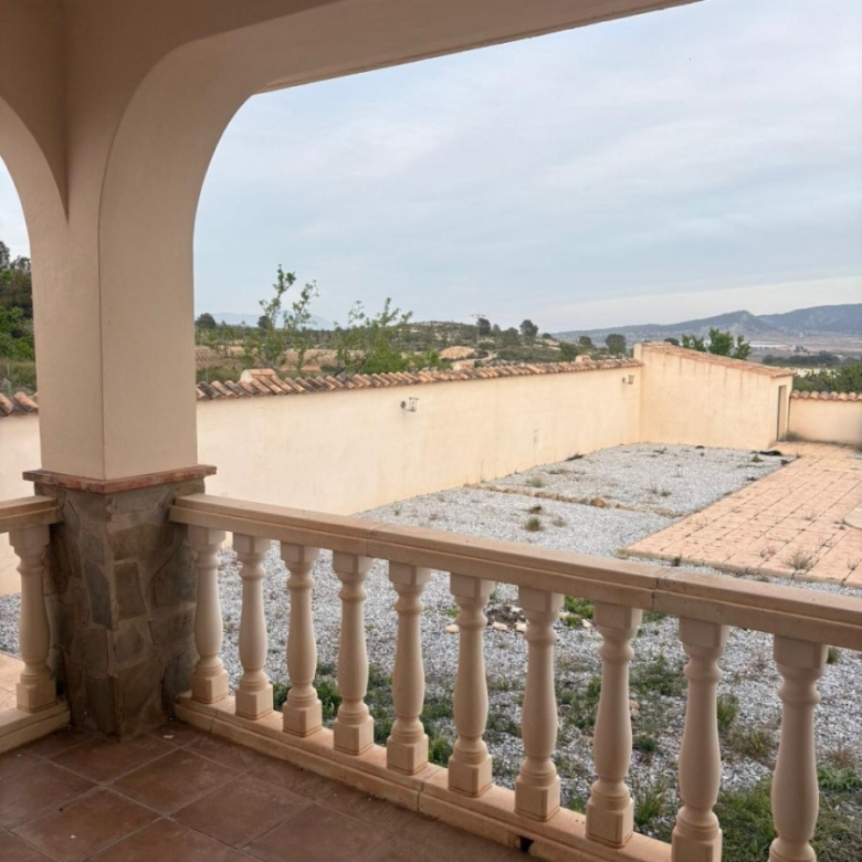 Villa in Monóvar (Ref: 9036 GM7355)
