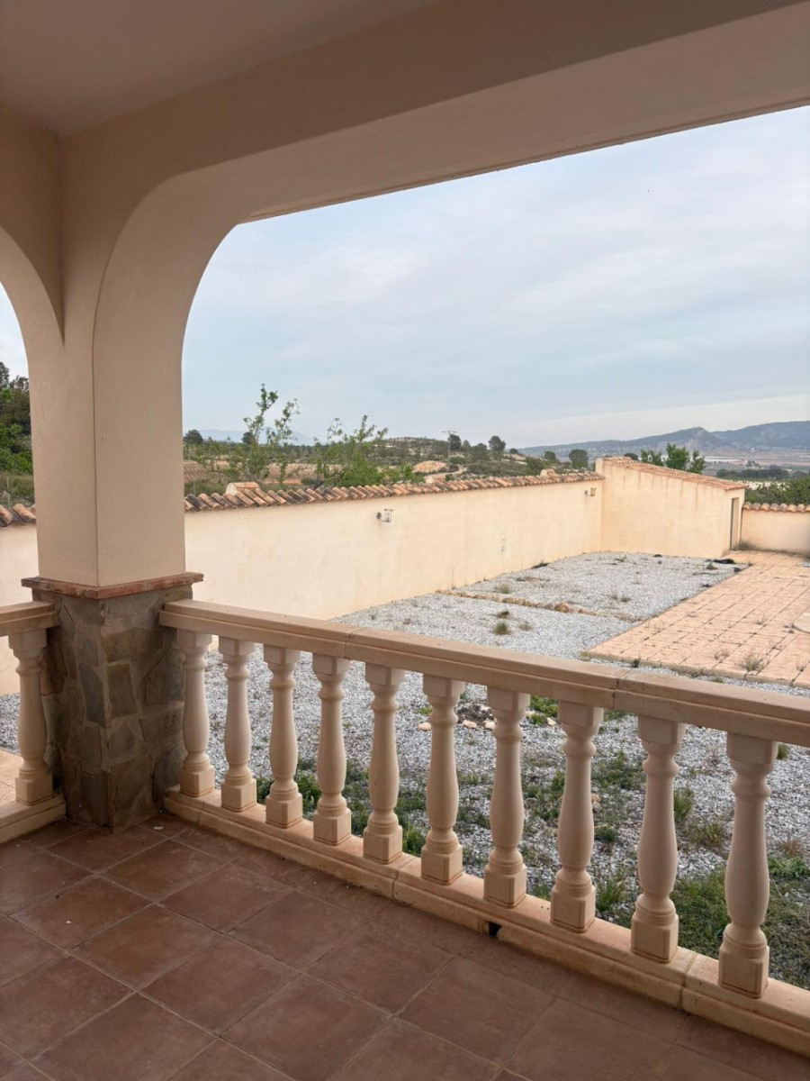 Villa in Monóvar (Ref: 9036 GM7355)