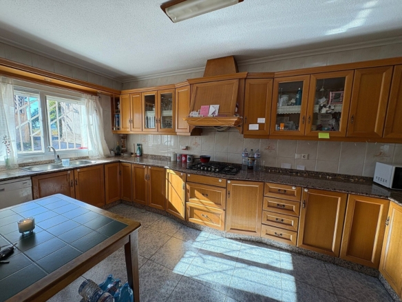 Townhouse in Monóvar (Ref: 9037 JJ7239)