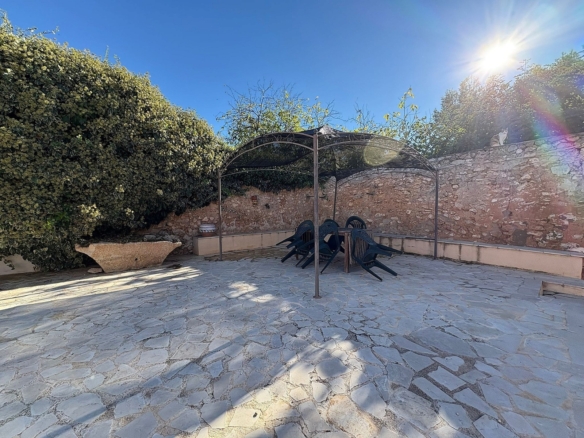 Townhouse in Monóvar (Ref: 9037 JJ7239)