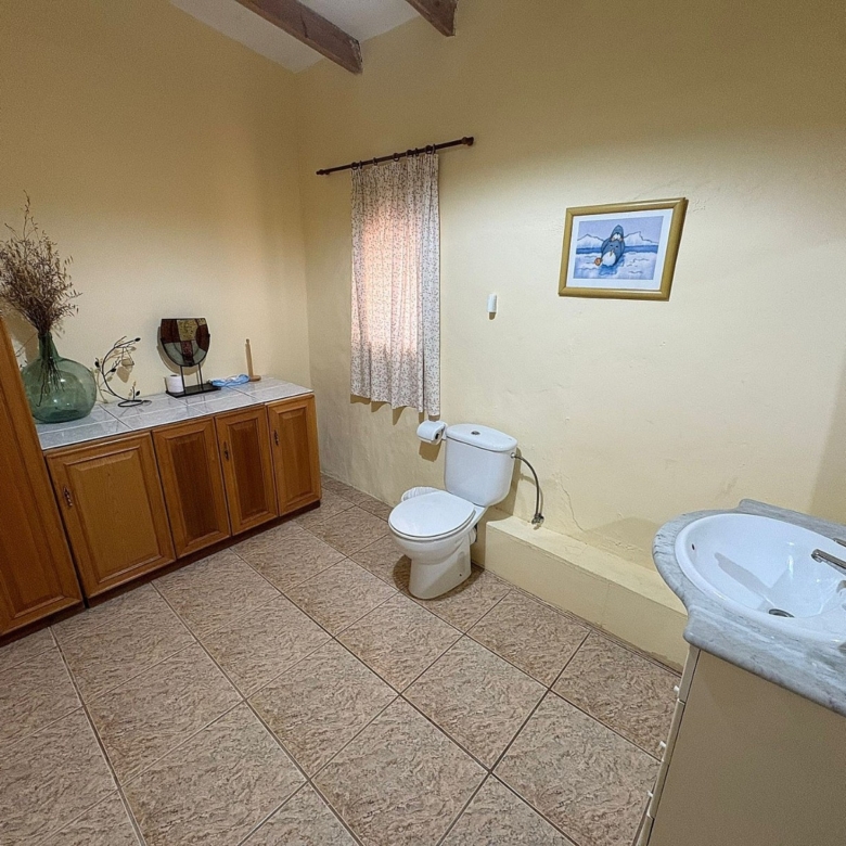 Townhouse in Monóvar (Ref: 9037 JJ7239)