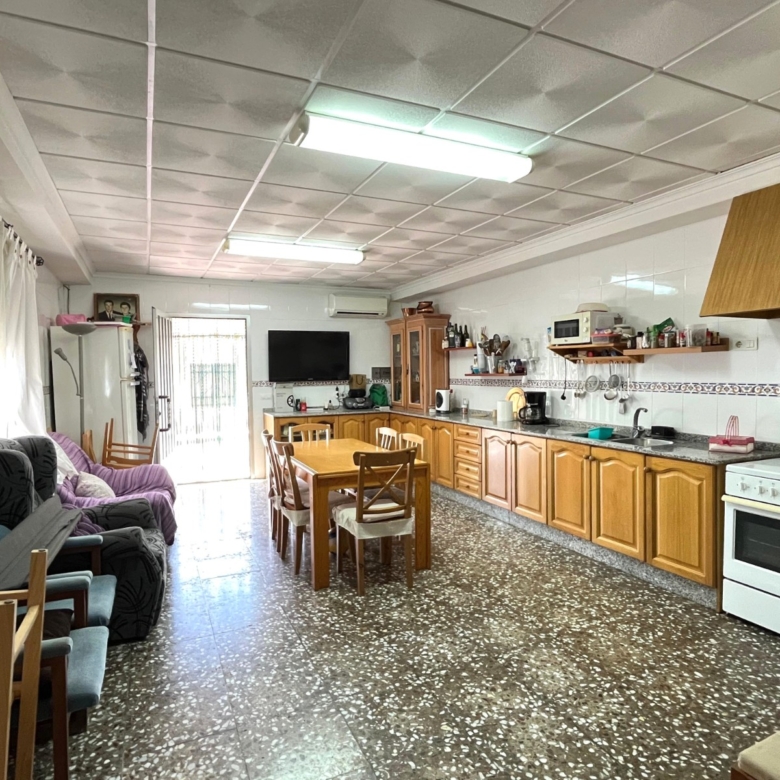 Townhouse in Salinas (Ref: 23218)