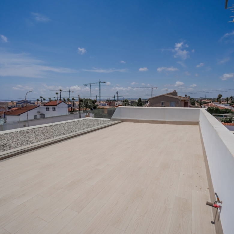 Detached Villa in Ciudad Quesada (Ref: DLF142)