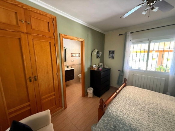 Villa in Castalla (Ref: 9041 HH14335)