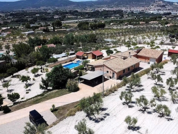 Villa in Castalla (Ref: 9041 HH14335)