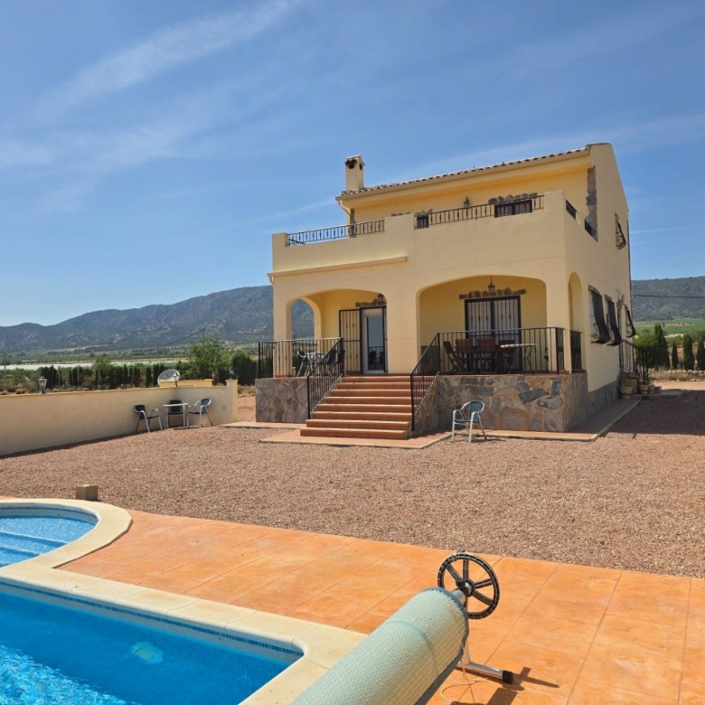 Villa in Monóvar (Ref: 5041 IVD13879)