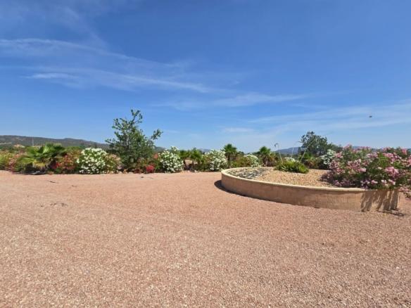 Villa in Monóvar (Ref: 5041 IVD13879)