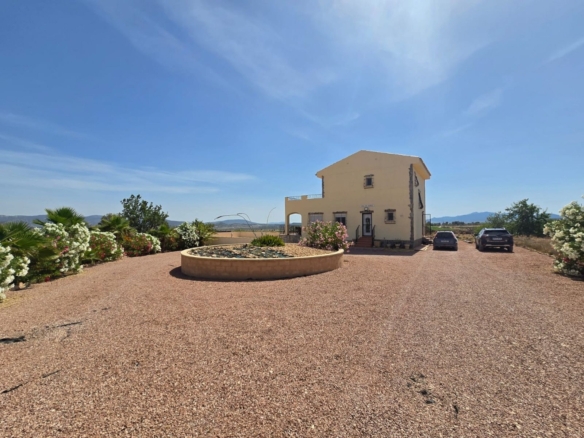 Villa in Monóvar (Ref: 5041 IVD13879)
