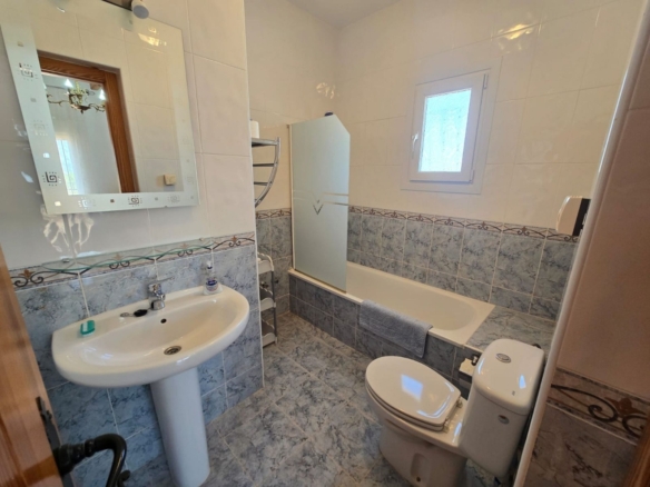 Villa in Monóvar (Ref: 5041 IVD13879)