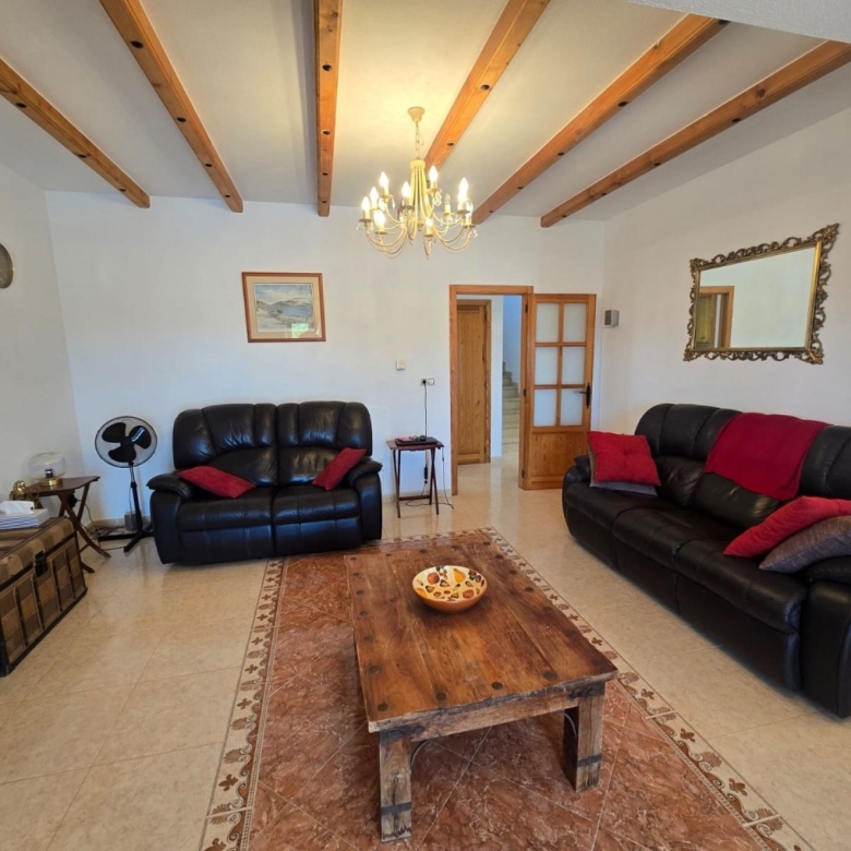 Villa in Monóvar (Ref: 5041 IVD13879)