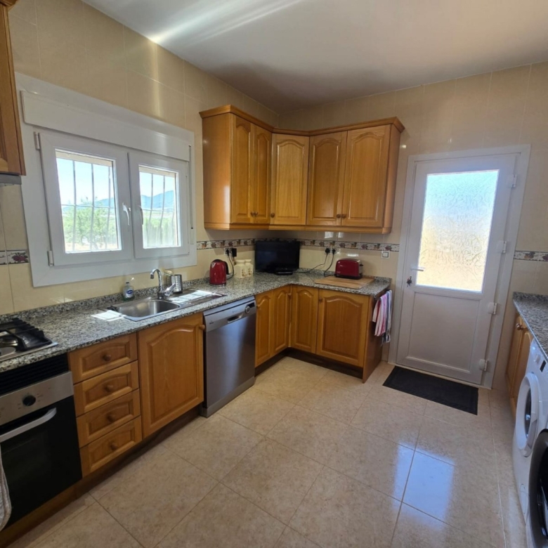 Villa in Monóvar (Ref: 5041 IVD13879)