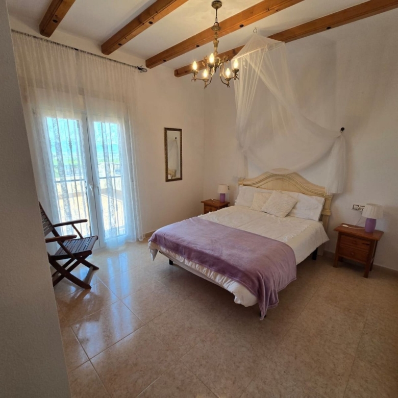 Villa in Monóvar (Ref: 5041 IVD13879)