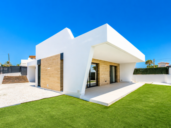 Detached Villa in Ciudad Quesada (Ref: DLF142)