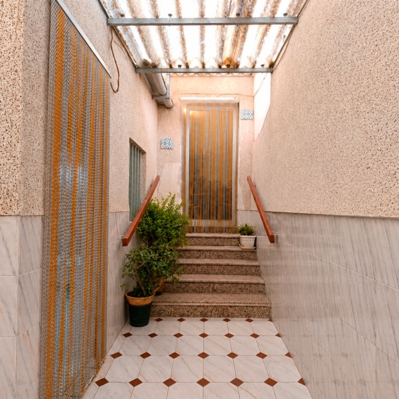 Townhouse in Hondón de los Frailes (Ref: AM-HFJSE)