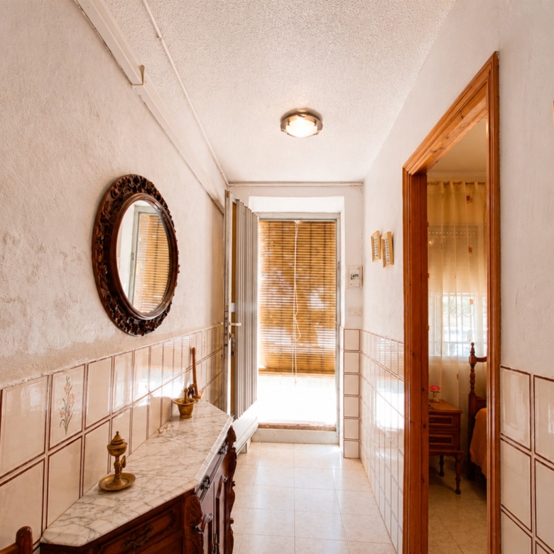 Townhouse in Hondón de los Frailes (Ref: AM-HFJSE)