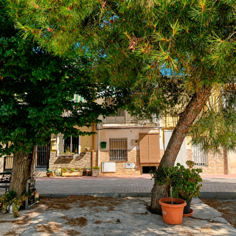 Townhouse in Hondón de los Frailes (Ref: AM-HFJSE)