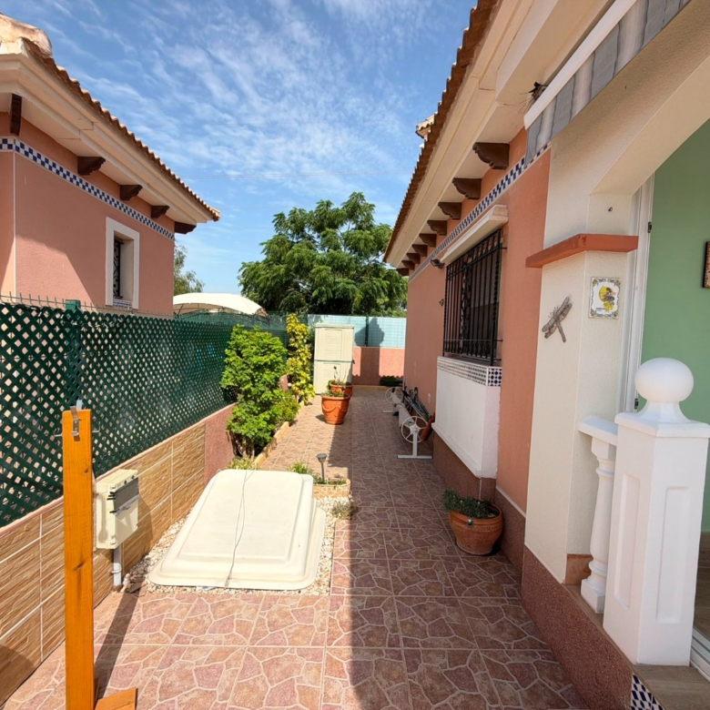 Detached Villa in Los Montesinos (Ref: BCT-ANKE)