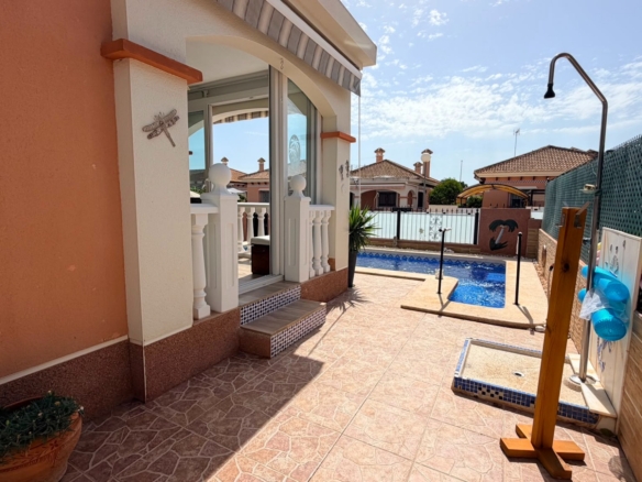 Detached Villa in Los Montesinos (Ref: BCT-ANKE)